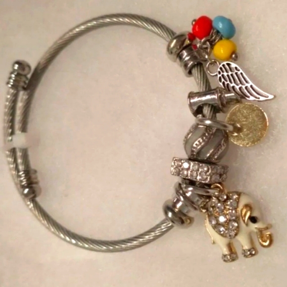 Adjustable bracelet - Picture 4 of 4